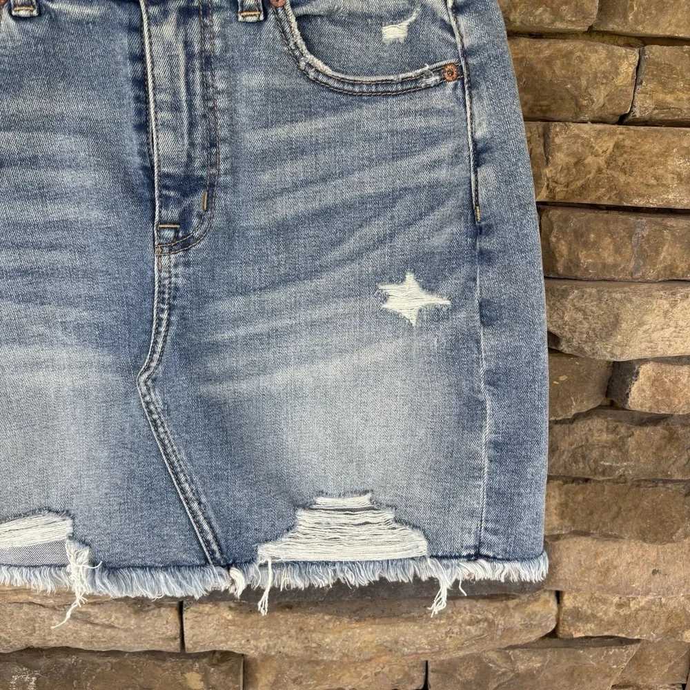 American Eagle Womens 4 Curvy Hi-Rise Mini Super Stretch Blue Jean Skirt Y2K - Picture 2 of 9